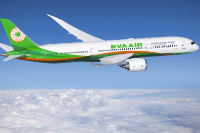 EVA-Air-Dreamliner_80.jpg